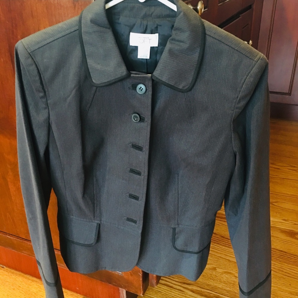 Ann Taylor adorable blazer